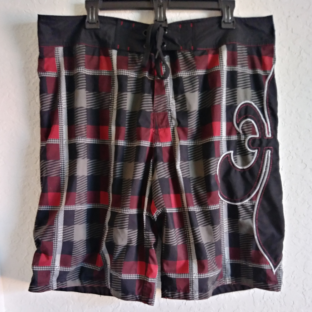 MK Machine Plaid Board Shorts Size 38